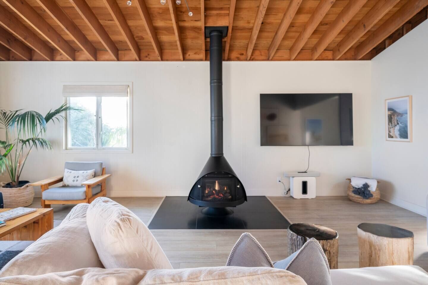 Best price on PCH guarantee - walk to Carbon Beach