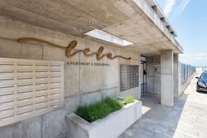 Family Apartment, Multiple Bedrooms, Lakeside (Lake Side Luxury-Steps To The Lake) | Property grounds - Lake Side Luxury – Steps to the Lake Lela (Balatonlelle)