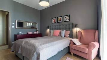 Căn hộ dành cho gia đình, nhiều phòng ngủ, cạnh hồ (Lake Side Luxury-Steps To The Lake) | 2 phòng ngủ, truy cập Internet không dây miễn phí, bộ trải giường