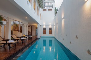 Indoor pool - Taavetti (Galle)