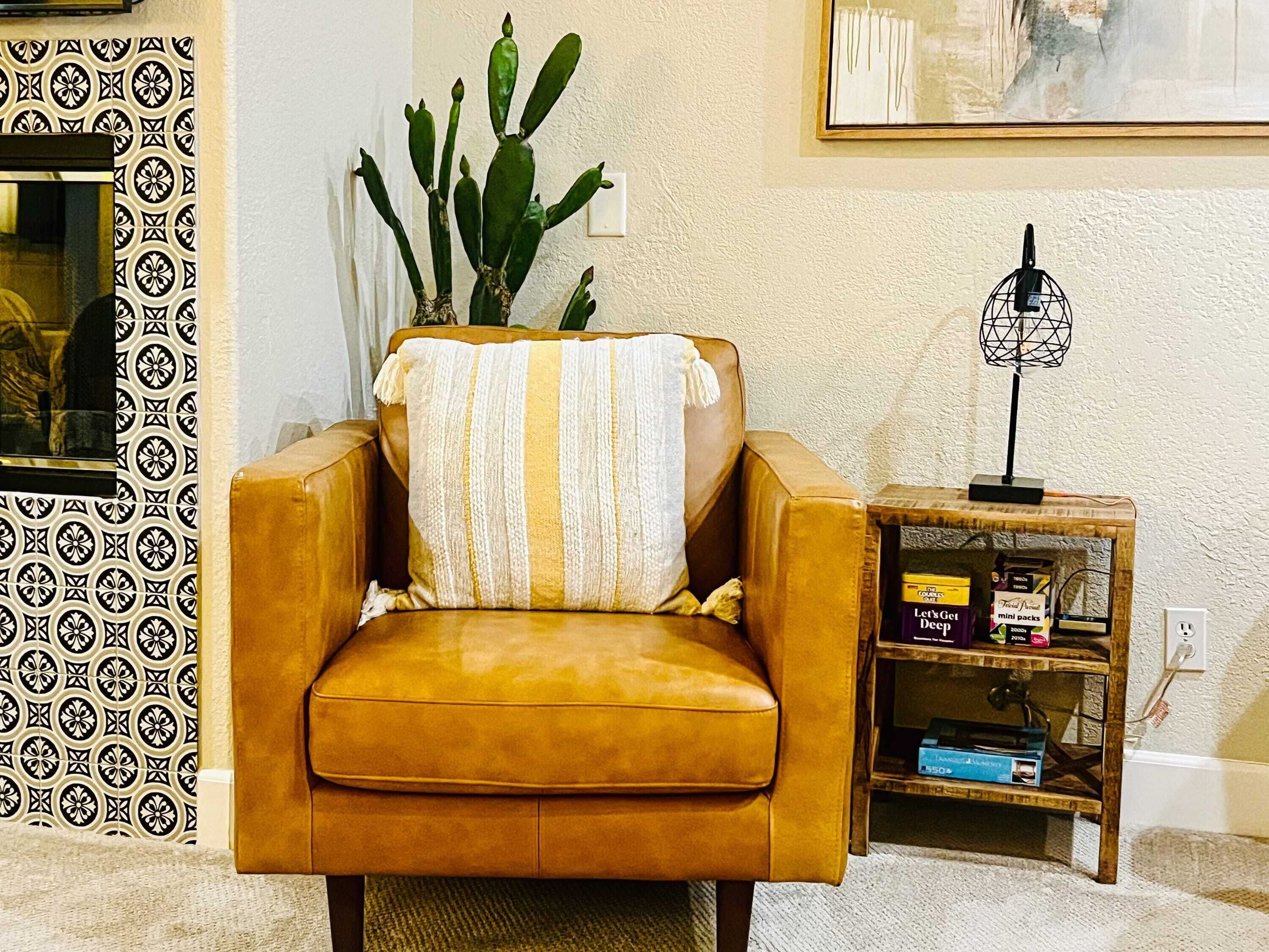 Fernseher, Kamin, DVD-Player, Stereoanlage