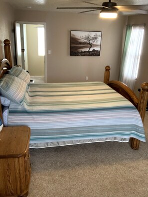 3 Schlafzimmer, Bügeleisen/Bügelbrett, WLAN, Bettwäsche