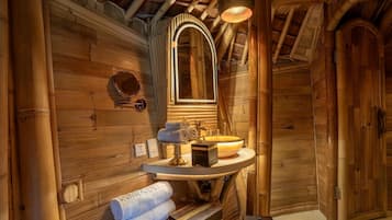 One Bedroom Sky Villa | Bathroom | Shower, free toiletries, hair dryer, bathrobes