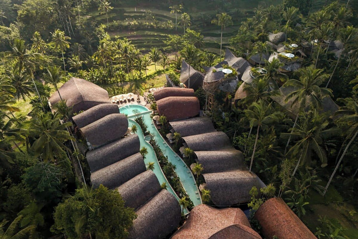 Suite with Pool Access | 1 bedroom, premium bedding, minibar, in-room safe