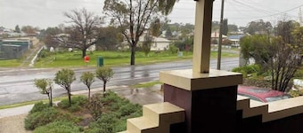 R&R Blue Diamond Luxury Cottage Maryborough, Vic