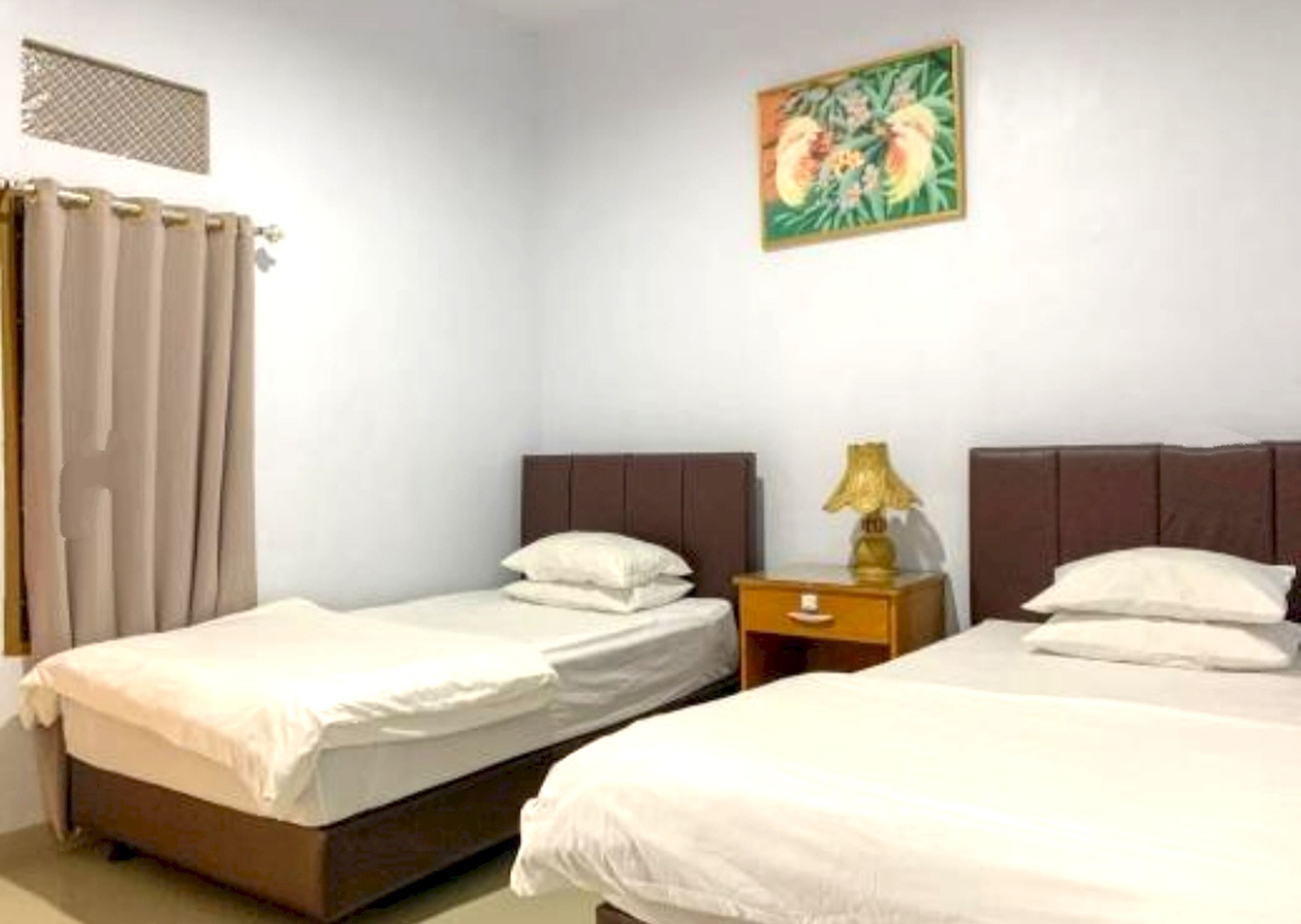 Kamar Twin Deluks | Meja kerja, ruang kerja ramah laptop, Wi-Fi gratis, dan seprai linen