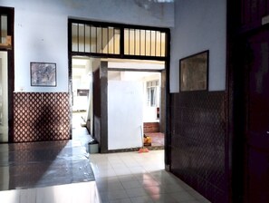 Lobby - Hotel O Mareje Sariguna (Mataram)