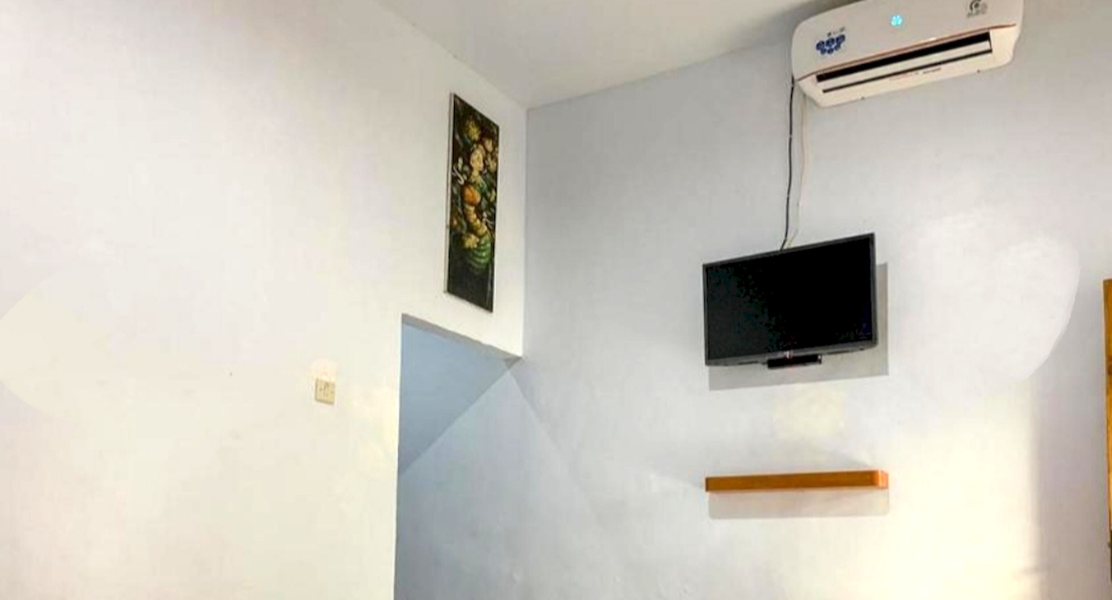 Deluxe Twin Room | Desk, laptop workspace, free WiFi, bed sheets