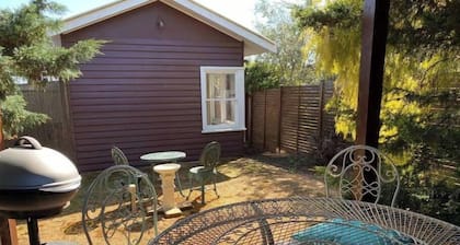 R&R Blue Diamond Luxury Studio Maryborough, Vic