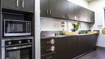 Shared kitchen facilities
