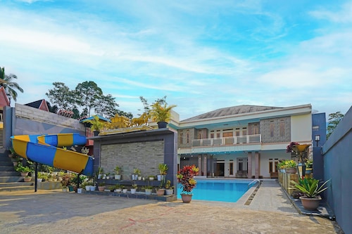 Collection O 92634 Villa Ds