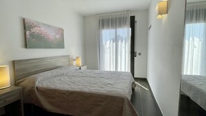 1 Schlafzimmer, Bügeleisen/Bügelbrett, kostenloses WLAN, Bettwäsche