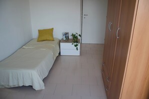 2 bedrooms, WiFi, bed sheets - Wunderschönes Penthouse mit 360-grad-terrasse (Silvi)