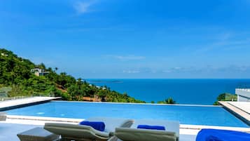 Luxury Villa | View from room