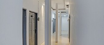 ホテル O プラネット ゲストハウス シャリア