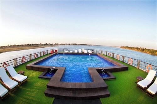 3 Nights nile cruise from Aswan to Luxor all-inclusive 