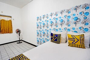 Basic Single Room - SPOT ON 92652 Meir E-homestay 2 Syariah (Surabaya)