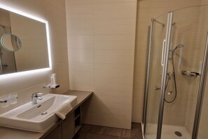 Chambre Double | Salle de bain