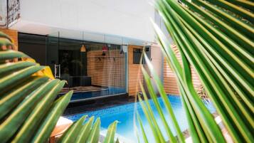 Outdoor pool, sun loungers