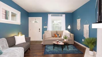 Una Smart TV, una oficina