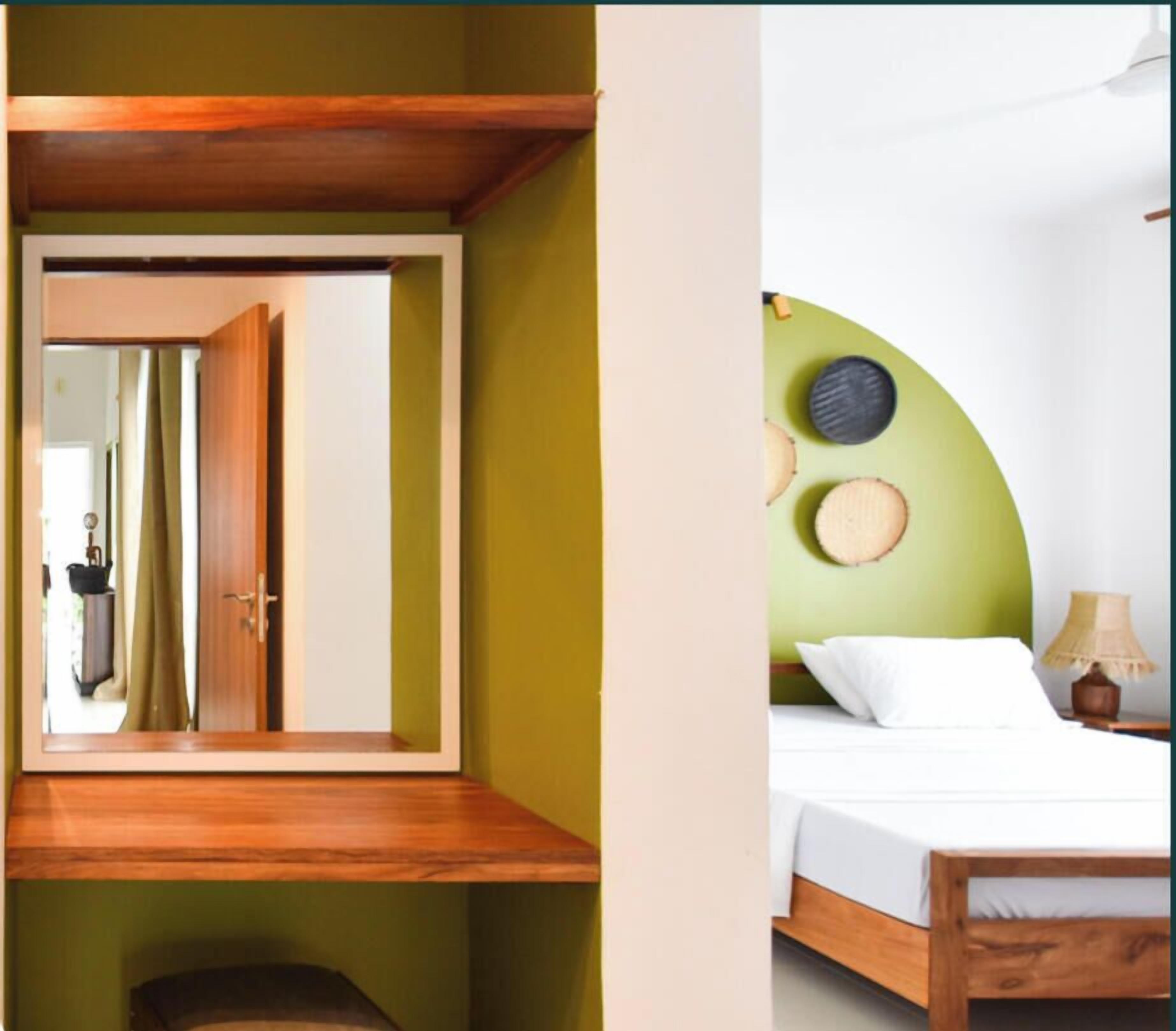 3 bedrooms, desk, iron/ironing board, WiFi