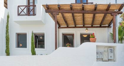 Apartment 'Stella's Studio' with Shared Terrace, Wi-Fi and Air Conditioning