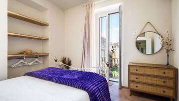 Suite, 1 Schlafzimmer, Balkon, Meerblick | Zimmersafe, Bügeleisen/Bügelbrett, kostenloses WLAN, Bettwäsche