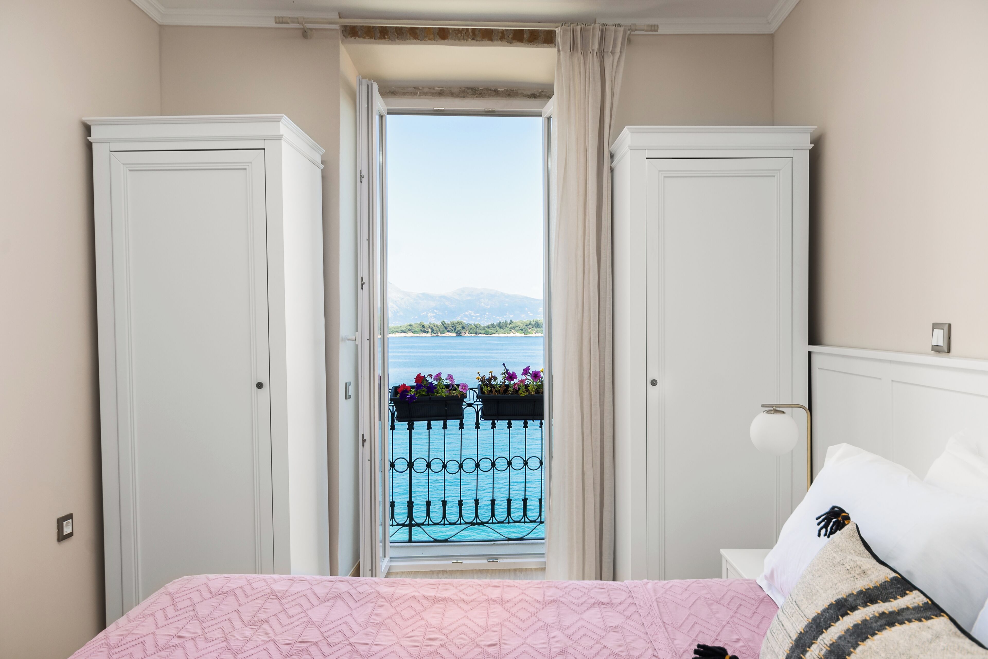 Superior-Suite, 2 Schlafzimmer, Balkon, Meerblick | Ausblick vom Zimmer