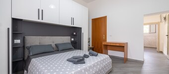 Holiday Home "Casa Claudia" with Private Terrace & Wi-Fi