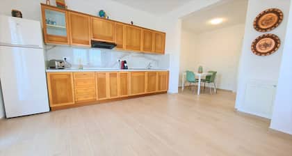 Appartement 'Spiagge Bianche' avec vue sur mer, balcon et climatisation