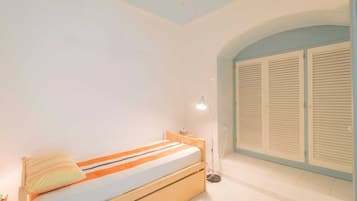 2 camere, ferro/asse da stiro, Wi-Fi gratuito, lenzuola