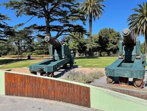 Point of interest - The Elsternwick Abode (Elsternwick)