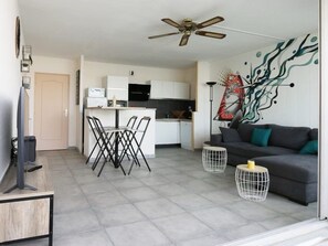 Living area - Stunning 3-Room Marina Apt, A/C, Terrace, Pvt Parking, Steps from Beach, Sleeps 6 (Port Camargue)