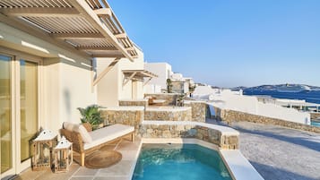 Perla Suite Front Sea View with Plunge Pool | Teras/patio