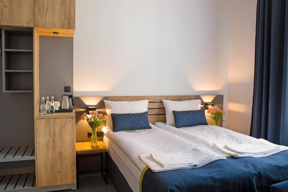 In-room safe, desk, laptop workspace, free WiFi