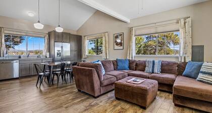 Jupiter Drive | 2BR/2BA | Spend Spring in Flagstaff!