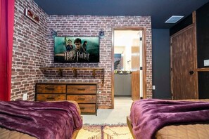 3 Schlafzimmer, Schreibtisch, Bügeleisen/Bügelbrett, WLAN