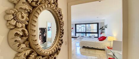 Tabla de planchar con plancha y wifi gratis