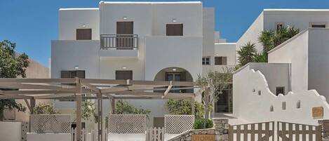 Façana frontal de l'allotjament