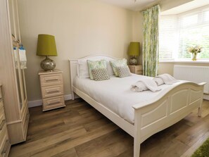 คอทเทจ | 4 ห้องนอน, ห้องพักตกแต่งอย่างมีเอกลักษณ์, ตกแต่งพิเศษโดยเฉพาะ, Wi-Fi ฟรี