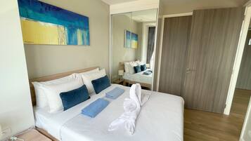 Luxury Apartment | 1 bedroom, bed sheets