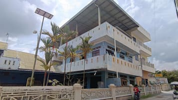 Bagian depan properti