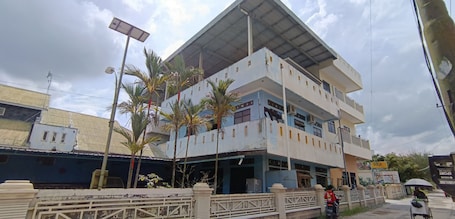 Front of property. Hotel O Wisma Pundu Syariah Near Kantor Camat Kota Besi