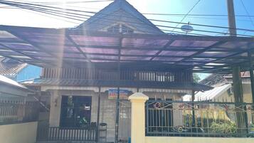 Voorkant van accommodatie