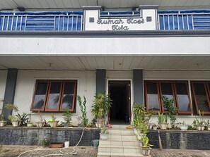 Front of property - Hotel O Rumah Kost Kita Tarakan (Tarakan)