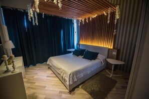1 bedroom, desk, blackout drapes, free WiFi - Samsara e Nirvana Suite (Catania)
