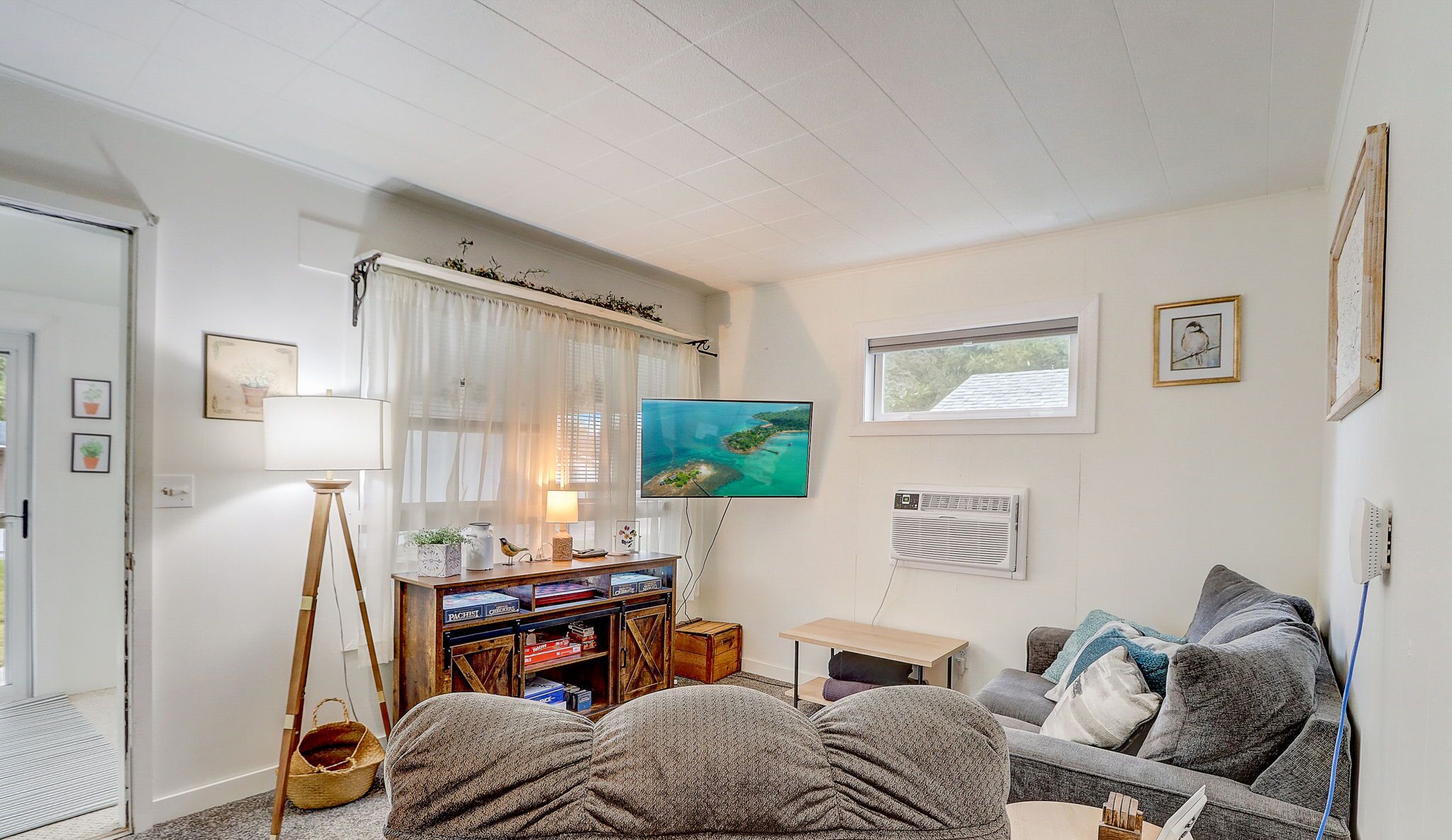 Cozy Cabin | Lake Access, Kayaks/bikes, Huge Yard! - Ripon, WI