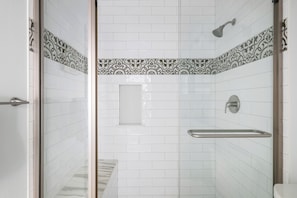 Hårtørrer, Sæbe, Shampoo, Toiletpapir