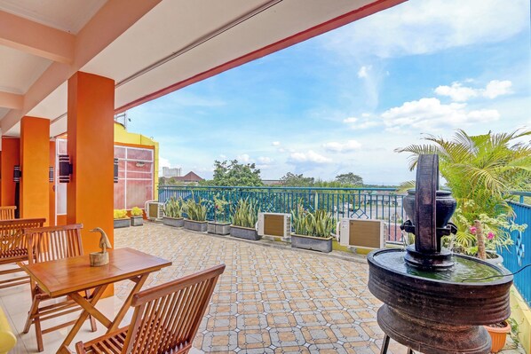 Lobby - OYO 90636 Happy Syariah (Sleman)