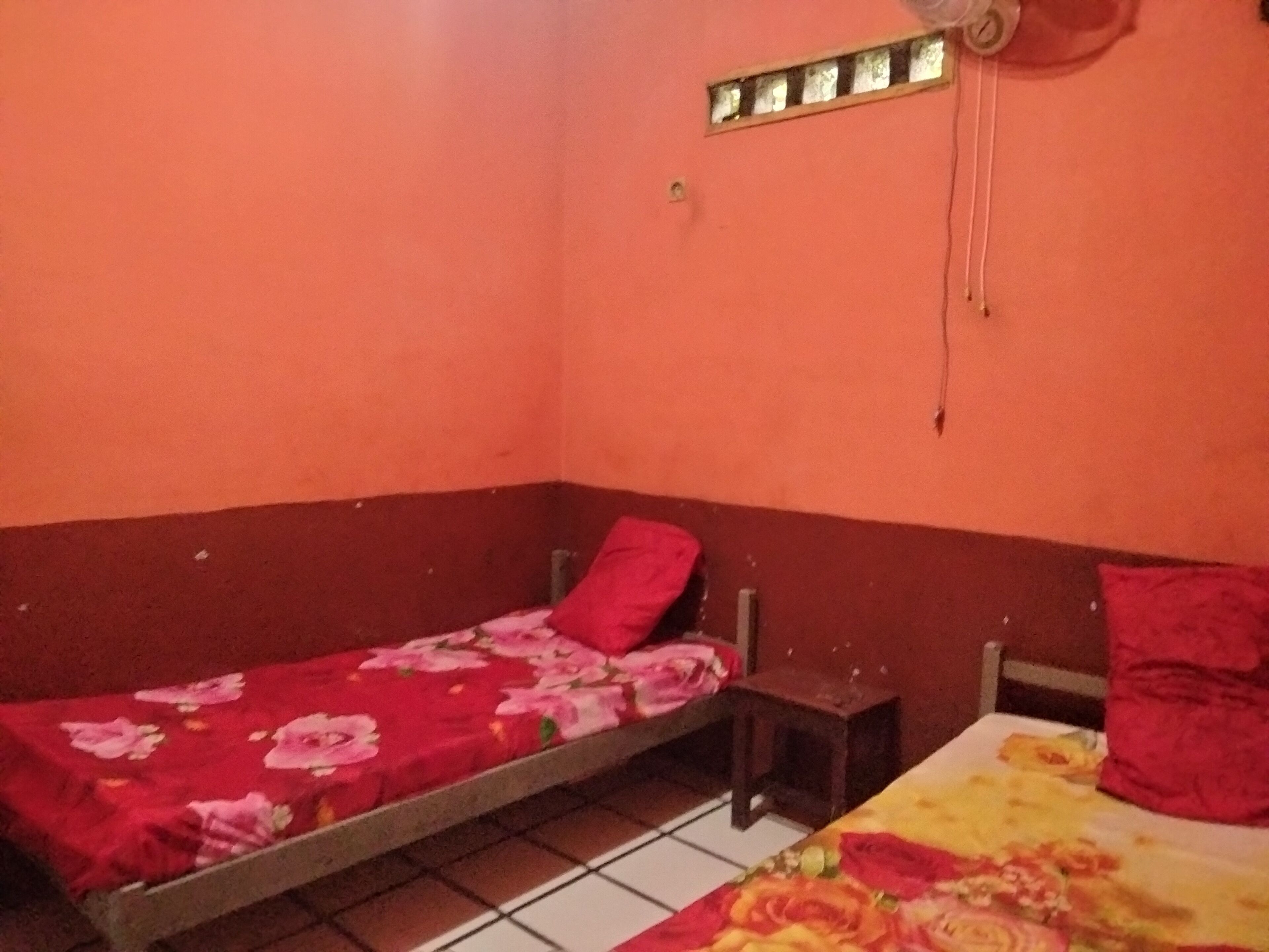 Foto - Hotel O Penginapan Keluarga